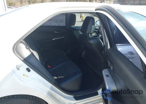 2014 Toyota Camry Se Sport z USA, uszkodzony, nr VIN 4T1BF1FK7EU468177